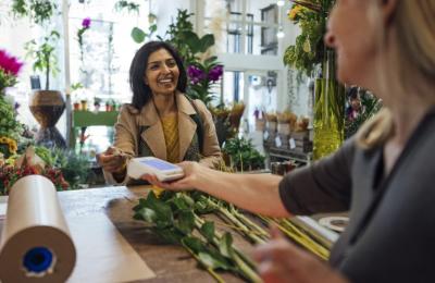 Don’t Buy a Franchise—Be the Franchisor | Seasonal Pop Up Platform | 33 Territories | Asset-Light Model | Built to Scale Nationwide